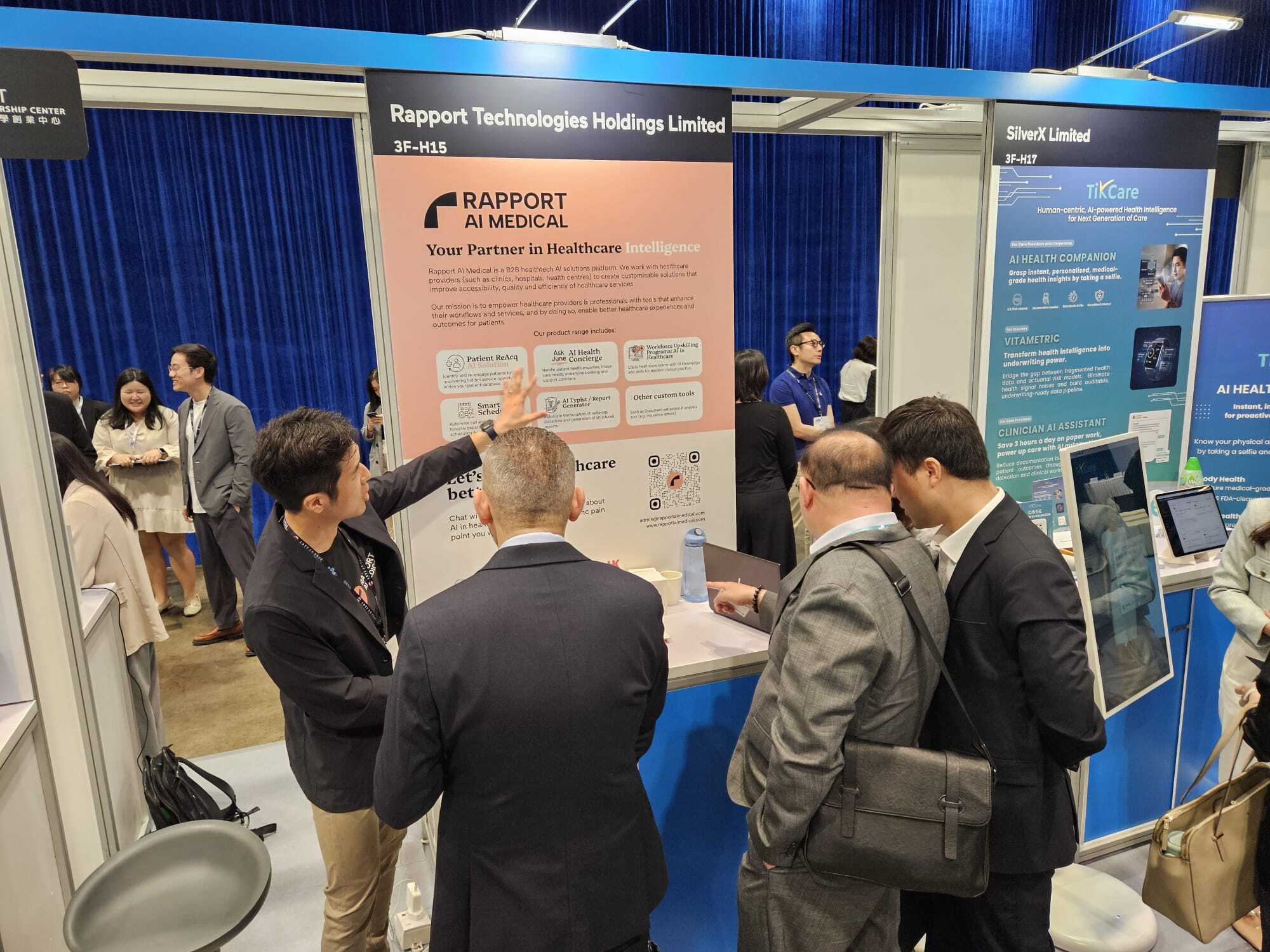 Rapport AI Medical exhibition booth