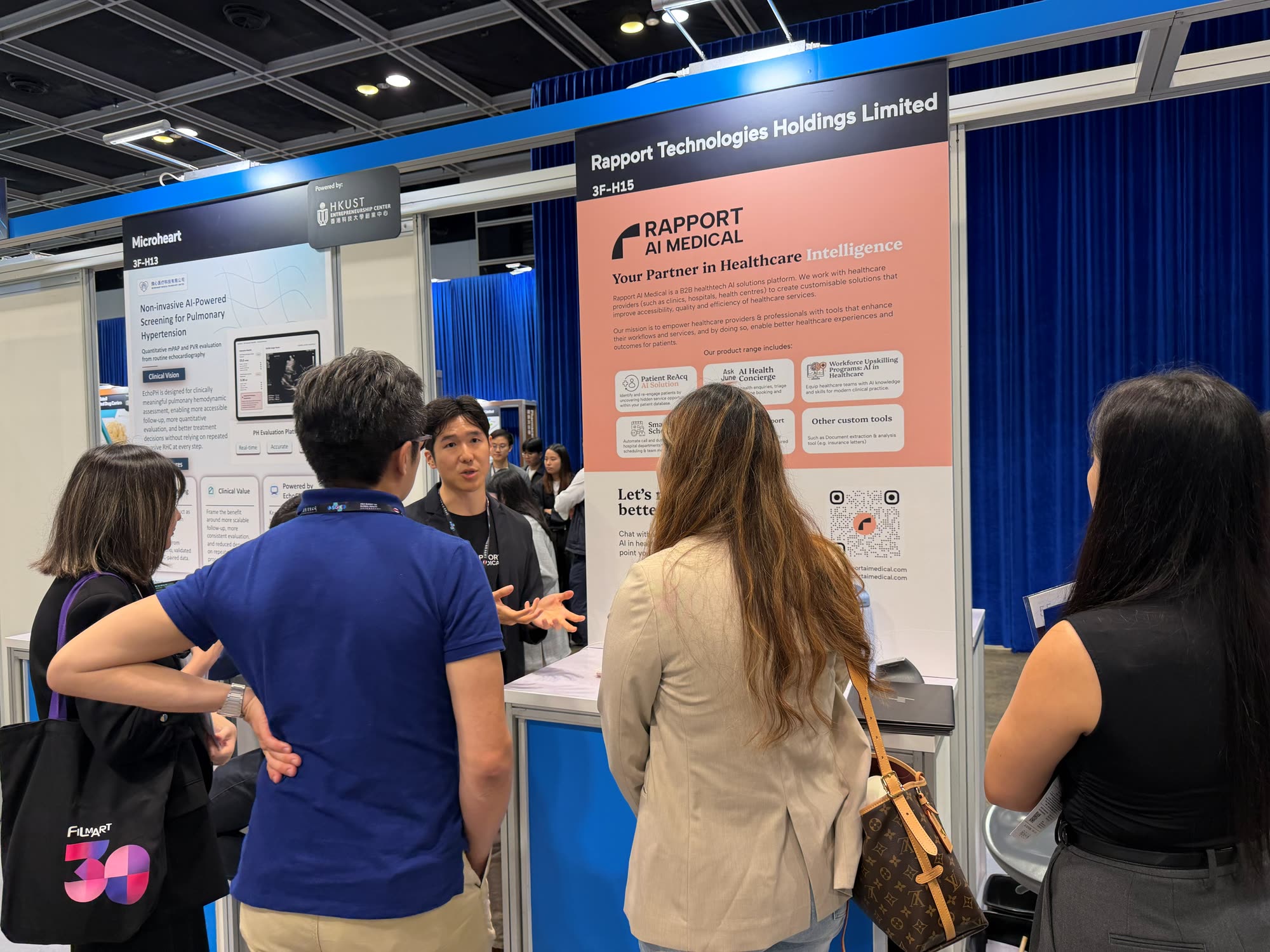 Rapport AI Medical exhibition booth